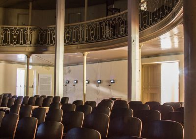 Exposição no Teatro Independência - Santa Vitória do Palamar