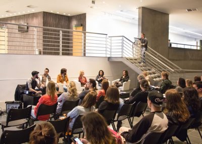 Travessia: O Mesmo e o Outro - Curadoria de Lurdi Blauth - Walter Karwatzki, Edson Gandolfi, Sabrina Esmeris, CArmen Salazar, Rosana Almendares e Lurdi Blauth. Apresentação - Anderson Luiz de Souza e Laura Ribeiro Ruenda (Foto Cassio Maffazzioli)